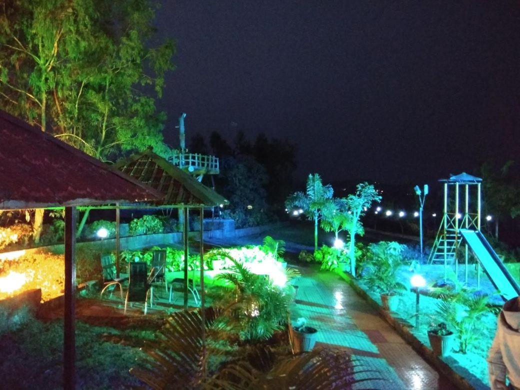 Yogadaa Royal Resort Mahabaleshwar Luaran gambar
